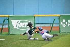 东契奇生涯已连续111场比赛命中三分，位列NBA第五长纪录